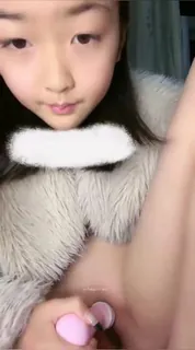 #主播 已满18娃娃脸萝莉学生妹白虎一线超级稚嫩道具自慰嫩的出水1 优质原创视频在线直达