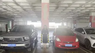 91视频官方收录：#主播 网红高颜值美少女团队【西萌工作室】极品在校女大学生【濑濑】苗条文静眼镜美少女各种户外场景大胆露出5