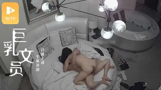 【趁午休来开房的已婚男上司与巨乳女文员～】 - 高清流媒体极速加载