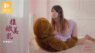 91TV题材必看：【JVID】 【全裸無碼】稚嫩美乳「ViVi」粉嫩の蜜穴発出 封面图