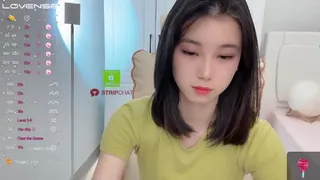 91社区热议作品：#主播 18-Nori蜜桃臀黑森林让人欲罢不能3 实拍