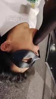 91视频推荐：X工作室 偷闻丝袜被发现 手机在线播放