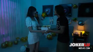 EDmosaic10-28多人群交22歲美乳恩恩的慶生Party 优质原创视频在线直达