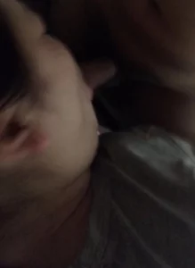 女大卖力的吃 完整无删减版在线看