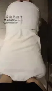 查看 平安夜踩狗狗 的详细介绍与播放