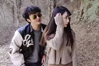 带清纯女友爬山不小心被金国公主上身-糖糖 手机浏览器流畅观看预览