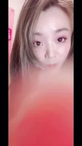 【全网精选】熟女自家自拍 现场高清截图