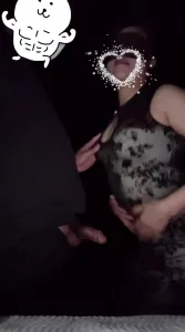 重庆野外大战骚熟女 完整无删减版在线看