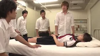 【KAWD-709】 被犯了的女高中生～被同学11人轮奸失去处女的学年一的美少女～ - 高清流媒体极速加载