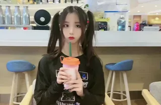 91视频推荐：面基无套内射JK制服小萝莉-娜美 手机在线播放