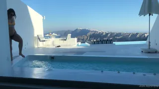 91视频推荐：“在希腊的阳光下赤裸裸地是角质！("Being naked in the Grecian Sun is horny as fuck!! Praying I’ll be flaunting it here again in 45 days... Unlikely, but I’m allowed to dream!  手机在线播放