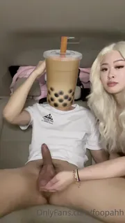 91视频推荐：“我的新b/g视频的bts/bloopers！tryna现在变暖了。这是我的第一个汽车性爱录像带；）视频可以清晨购买tmrw！\ n \ nmale模型：@wowitzkobe”("BTS/BLOOPERS of my new b/g video! Tryna changes things up now that it’s warmer. This is my first car sex tape ;) Video will be available to purchase tmrw early morn 手机在线播放