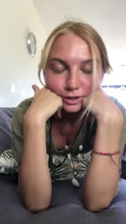 【全网精选】“我们的每一个想法都不会成为我们的现实。响应，哪个根和表现。通过经验和直观指导的结合，更详细地详细介绍一下。("Every thought we have does not become our reality.\n\nEvery path we tiptoe down doesn’t become “our path”. \n\nIt’s the paths we walk again & again that we deepen, which create neural networks, which 现场高清截图