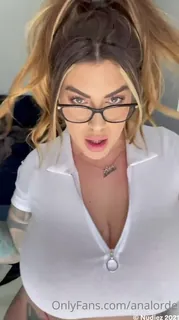 正在播放：“让我们变得很高又暨！我正在湿透了 (全网精选频道)