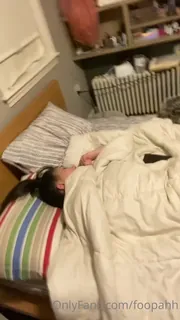 【全网精选】“ ** vlog 3 ** \ n \ nhere是我的第三个vlog！我有点讨论了为什么我的阴部摔断了和其他随机的东西。也是我悲伤的手枪的BTS \ nmodels： @jadeisbae420 @wowitzkobe“ @wowitzkobe”("**vlog 3**\n\nHere’s my 3rd vlog! I kind of discussed why my pussy broke and other random things hehe. Also the BTS of my sad ha 现场高清截图