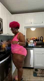 “流于06/08/2022 04:49 PM开始”("Stream started at 06/08/2022 04:49 pm") 优质原创视频在线直达