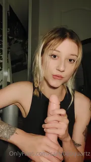 91视频官方收录：“当我想到……