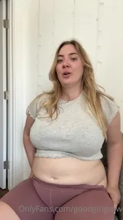 全网精选栏目：“有点坦白..和我一起去早午餐的同一个人共进晚餐。我说我必须回家做一个习惯，但我也必须塞满一点 精彩封面