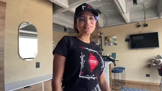 91视频官方收录：“ Mila Garcia @milagarciaxo的第一次采访和@TheGreySvip的性爱视频一如既往地在墙上\ n @thegreysvip