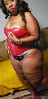 “自万圣节来了，我穿着像《神奇女侠一样》的衣服”("Since Halloween is coming up I'm twerking Dressed like wonder woman") 玩家亲测好评资源