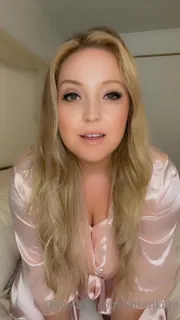 “新的继母希望您能为她填补暨，并一直保持怀孕”("NEW Your Stepmom wants you to fill her with cum and keep her pregnant all the time") 优质原创视频在线直达