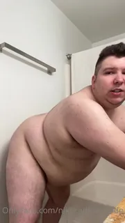 “小费，如果您喜欢这个角度！！！”("Tip if you prefer this angle!!!") - 极具视觉冲击力的全网精选内容