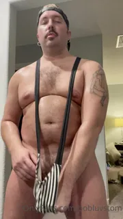 “预览＃2 \ n \ nbro锻炼”("Preview #2 \n\nBro Workout") - 极具视觉冲击力的全网精选内容