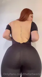 查看 “是时候按下那个按钮了！卢拉回来了，比以往任何时候都更性感！("Time To Hit That Like Button! Lula Is Back And Sexier Than Ever!! 的详细介绍与播放