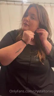 【全网精选】“快来和我一起去一天，\ n \ np.s。忽略衬衫上的景点，我是发型师，它是头发颜色 现场高清截图