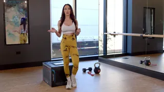 “带tay \带有 @trainwithtay的完美带腿锻炼的腿部锻炼|训练的火车！("Banded Leg Workout | Train with Tay \nStrengthen your legs with @trainwithtay's perfect banded leg workout! \nFor more, watch OFTV: of.tv/trainwithtay \nonlyfans.com/trainwithtay / onlyfans.com/oftv") - 高清流媒体极速加载