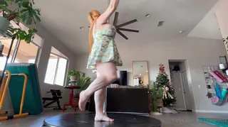 “呵呵和我一起跳舞！ - 高清在线观看