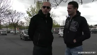 【全网精选】“菲尔假期的第一个”("La toute première avc Phil haliday") 现场高清截图