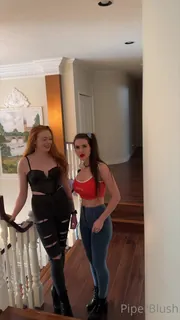 全网精选精选视频：“ @savanna.blaze发现 @PiperBlush的BDSM side 完整版