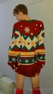 全网精选栏目：“我想坐在你的腿上！”("I want to sit on your lap!") 精彩封面