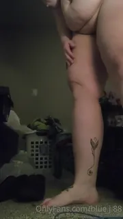 “当你被告知要骑着大男孩30秒后醒来时”("When you're told to ride the big boy 30 seconds after waking up") - 极具视觉冲击力的全网精选内容