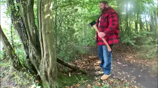 “爸爸在树林里用他！”("Daddy uses him in the woods!") - 1080P超清画质展示图