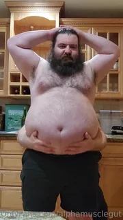 91视频官方收录：“我的男人从后面玩我的肠子，谈论我的未来收益”("My man playing with my gut from behind and talking about my future gains")