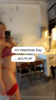 查看 “幸福的V-Day宝贝！！！♥️♥♥♥♥我会给您发送独家$ 20的情人节照相包，这会让您难以摇滚！此包非常折扣，因为我希望您要给我提供更多您认为我应该得到。 的详细介绍与播放