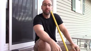 全网精选栏目：“您一直在看着邻居在院子里工作。现在，他邀请您进来变得更汗。”("You've been watching your neighbor get sweaty doing yard work.  Now he's inviting you in to get sweatier.") 精彩封面