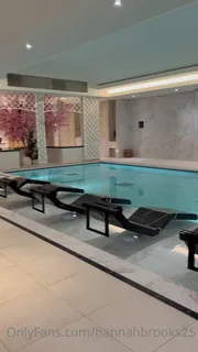 【全网精选】“ **享受SPA 现场高清截图