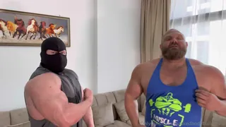 91视频官方收录：“我自己和小肌肉荡妇都堆积了”("Myself and jacked stacked with our little muscle slut")