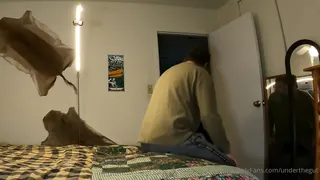 91视频官方收录：“爸爸的家庭水疗疗法，第1部分。淋浴，但我们决定第二天下车并拍摄它，爸爸被猛拉在Cubby的脸上，Cubby在爸爸的大圆形肠道上射出了他的负担，将他撞到眼睛下方，美好时光！”("Papa's Home Spa Treatment, part 1.\nThis is how I show Papa appreciation after he comes home from an 8-day vacation to Palm Springs.\nThis originally was going to be 