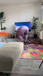 全网精选高分作品推荐：“ ***完整的视频*** \ n \ n **我抓住了我的继兄弟看着我伸展** \ n \ n \ n fulll teasing，您的脸上的山雀，反向女牛仔，骑行和oi倒计时！”("***FULL VIDEO***\n\n**I catch my step brother watching me stretch** \n\nfull of teasing, tits in your face, reverse cowgirl, riding and a JOI COUNTDOWN!")