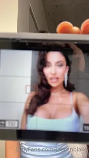 " - 极具视觉冲击力的全网精选内容