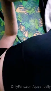 正在播放：“乘.B.U.S。直到我找到气球。”("Traveling by .b.u.s. was boring until I found the balloon.") (全网精选频道)