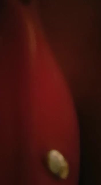 全网精选题材必看：“顽皮的视频揭示了我的完整#latex服装#bigboobs”("Naughty Video Revealing my full #Latex outfit #bigboobs") 封面图