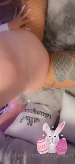 查看 “这个thicc兔子已经准备好复活节了。”("This thicc bunny  的详细介绍与播放