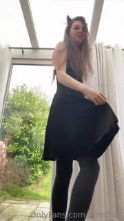 “我为我们在猫咖啡馆的约会之夜感到非常兴奋！(" 最新更新资源合集