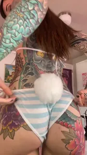 查看 “流于04/03/2023 05:13 pm \ n \ n \ n \ n \ nyour兔子女孩@hellcat_nat已经到达 的详细介绍与播放