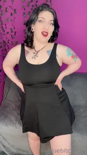 全网精选精选视频：“你厚实的哥特女友想和她一起玩游戏。你能让她暨吗？”("Your thick goth gf want to play a game with her. Can you make her cum??") 完整版